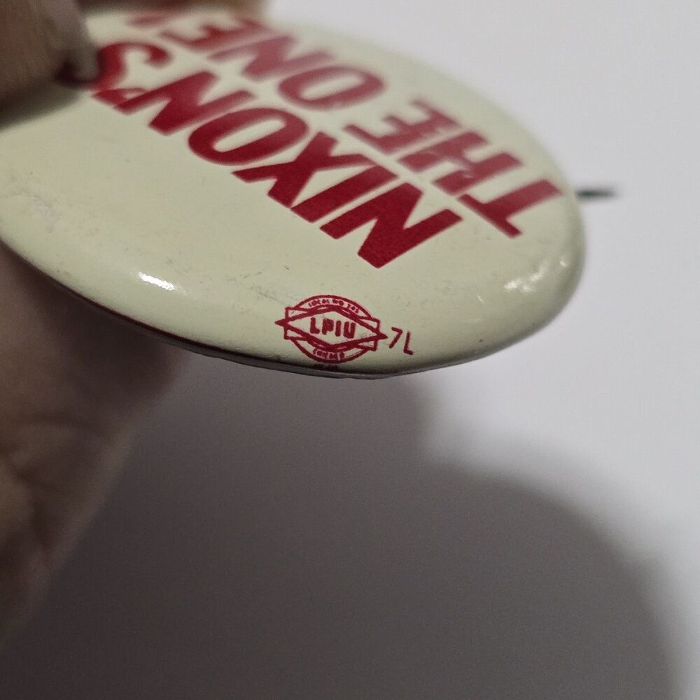 Vintage Richard Nixon 1968 Presidential Campaign Pinback Button NIXON'S THE ONE!